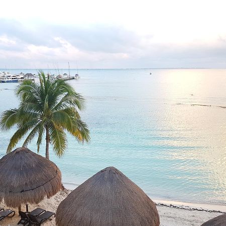 Suite Frente Al Mar Cancún Eksteriør billede