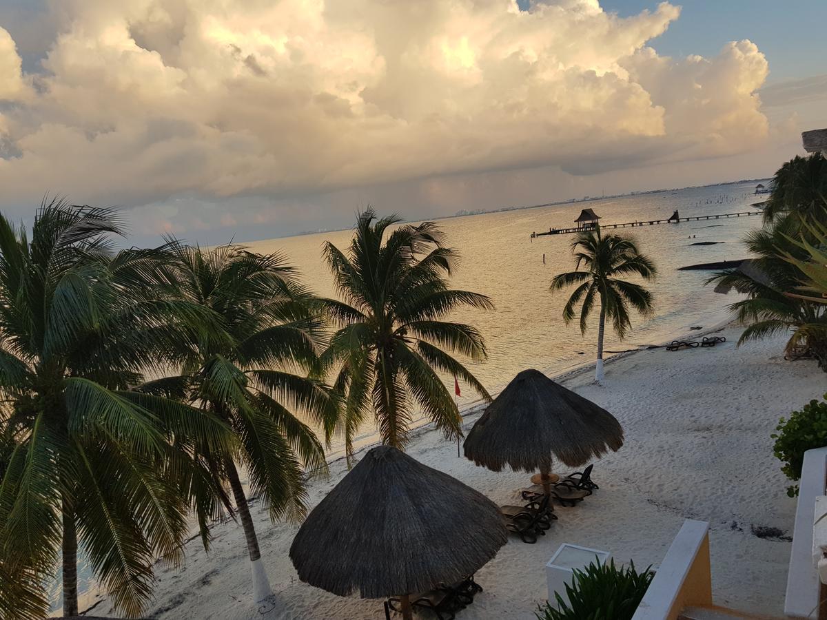 Suite Frente Al Mar Cancún Eksteriør billede